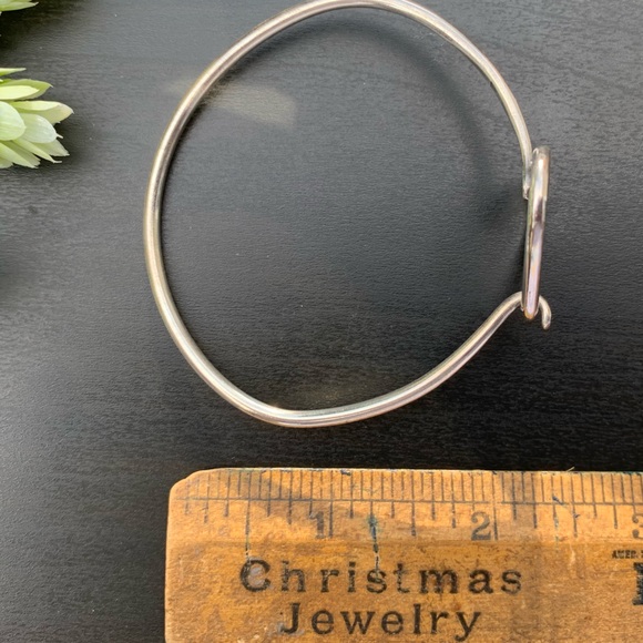 Heart Bangle Bracelet Sterling Silver Hook Closure - Picture 8 of 9